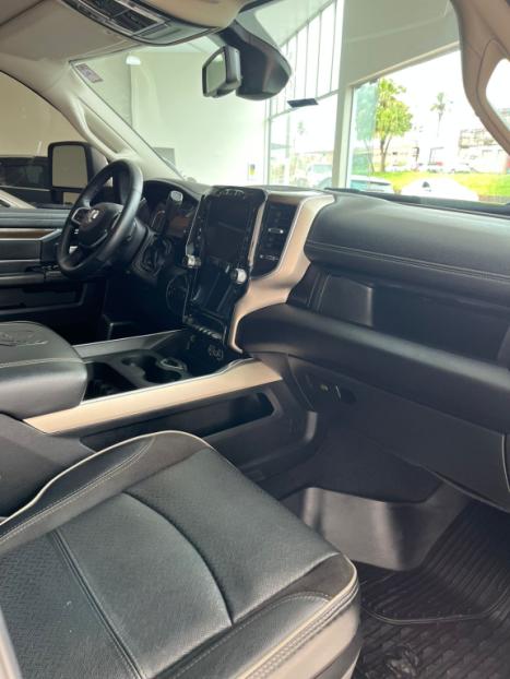 DODGE Ram 6.7 I6 24V 4P 2500 LARAMIE 4X4 TURBODIESEL  AUTOM�TICO CABINE DUPLA, Foto 8