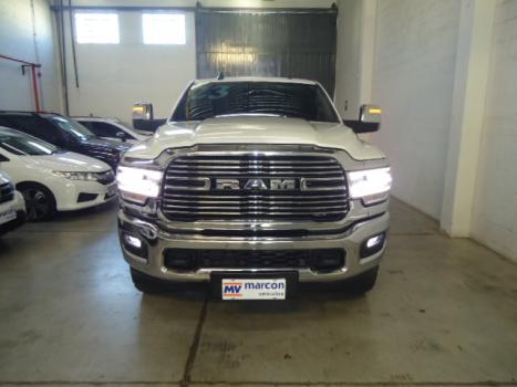 DODGE Ram 6.7 I6 24V 4P 2500 LARAMIE 4X4 TURBODIESEL  AUTOM�TICO CABINE DUPLA, Foto 1
