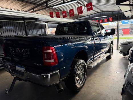 DODGE Ram 6.7 I6 24V 4P 2500 LARAMIE 4X4 TURBODIESEL  AUTOMÁTICO CABINE DUPLA, Foto 6