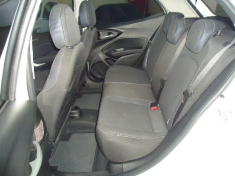 FIAT Argo 1.8 4P FLEX E.TORQ PRECISION AUTOM�TICO, Foto 8