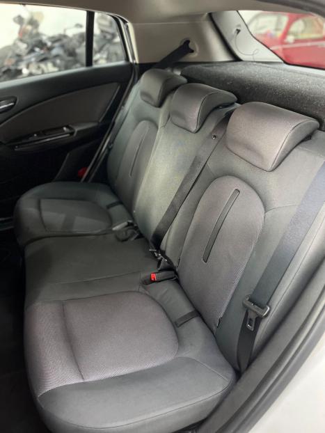 FIAT Bravo 1.8 16V 4P ESSENCE FLEX, Foto 4