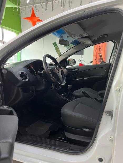 FIAT Bravo 1.8 16V 4P ESSENCE FLEX, Foto 8