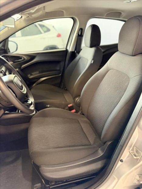 FIAT Cronos 1.3 4P FLEX DRIVE AUTOM�TICO CVT, Foto 5