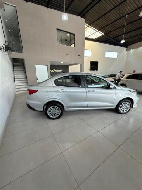 FIAT Cronos 1.3 4P FLEX DRIVE AUTOM�TICO CVT, Foto 9