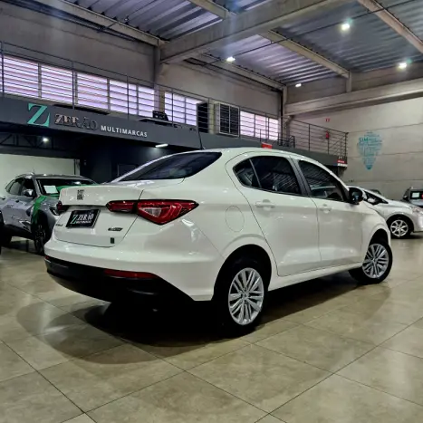 FIAT Cronos 1.3 4P FLEX DRIVE AUTOM�TICO CVT, Foto 4