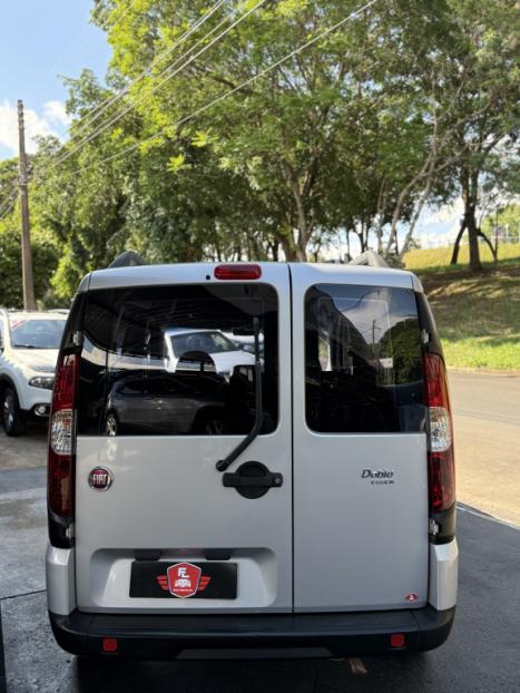 FIAT Doblo 1.8 16V 4P FLEX ESSENCE 7 LUGARES, Foto 6