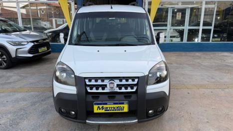 FIAT Doblo 1.8 4P FLEX ADVENTURE 6 LUGARES, Foto 2