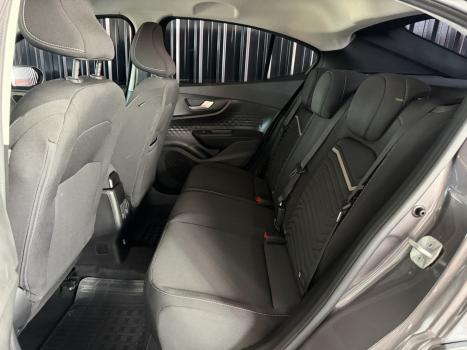 FIAT Fastback 1.0 12V 4P FLEX 200 TURBO AUTOM�TICO CVT, Foto 12