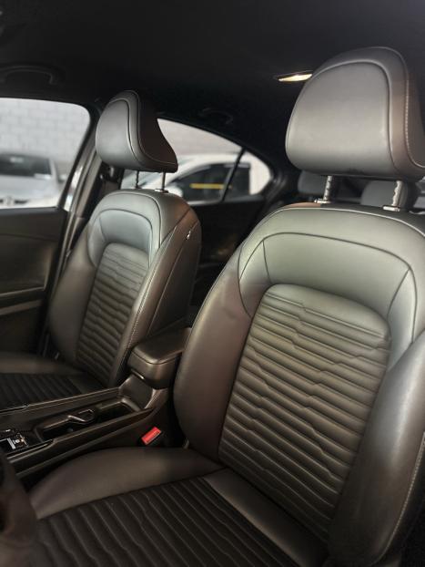 FIAT Fastback 1.3 16V 4P FLEX LIMITED EDITION TURBO 270 AUTOM�TICO, Foto 3