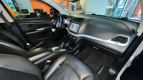 FIAT Freemont 2.4 16V 4P PRECISION AUTOMTICO 7 LUGARES, Foto 13