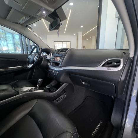 FIAT Freemont 2.4 16V 4P PRECISION AUTOM�TICO 7 LUGARES, Foto 9