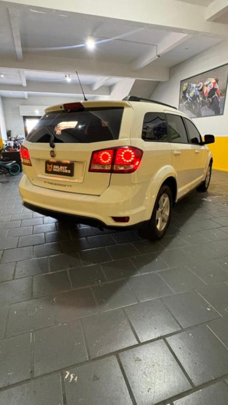 FIAT Freemont 2.4 16V 4P PRECISION AUTOM�TICO 7 LUGARES, Foto 9