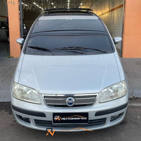 FIAT Idea 1.8 4P HLX FLEX, Foto 5