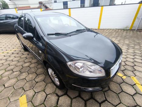 FIAT Linea 1.8 16V 4P FLEX ESSENCE, Foto 1