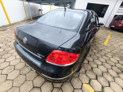 FIAT Linea 1.8 16V 4P FLEX ESSENCE, Foto 4