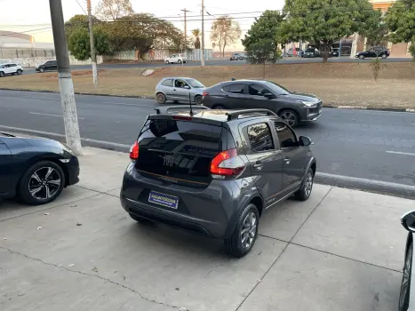 FIAT Mobi 1.0 4P FLEX EVO TREKKING, Foto 2 FIAT Mobi 1.0 4P FLEX EVO TREKKING, Foto 2