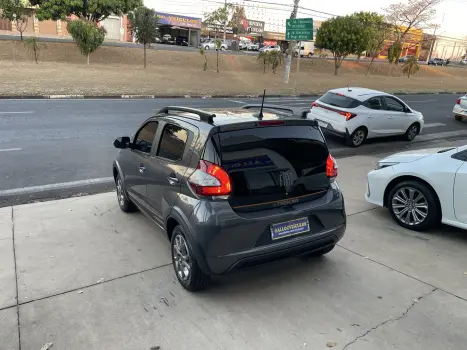 FIAT Mobi 1.0 4P FLEX EVO TREKKING, Foto 3 FIAT Mobi 1.0 4P FLEX EVO TREKKING, Foto 3