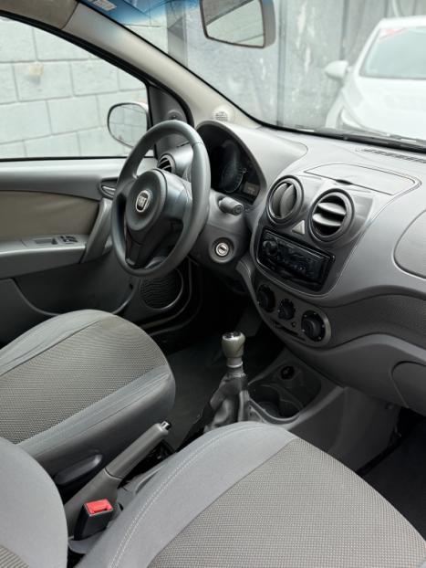 FIAT Palio 1.6 16V 4P FLEX ESSENCE, Foto 8