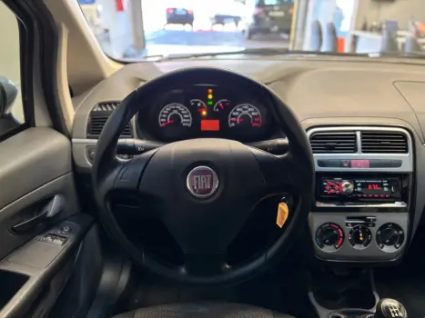 FIAT Punto 1.4 4P FLEX ATTRACTIVE ITALIA, Foto 10