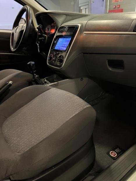 FIAT Punto 1.6 16V 4P ESSENCE FLEX, Foto 13