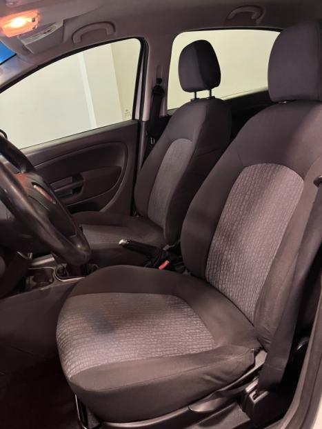 FIAT Punto 1.6 16V 4P ESSENCE FLEX, Foto 15