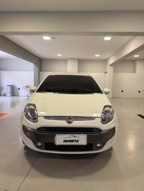 FIAT Punto 1.6 16V 4P ESSENCE FLEX, Foto 2
