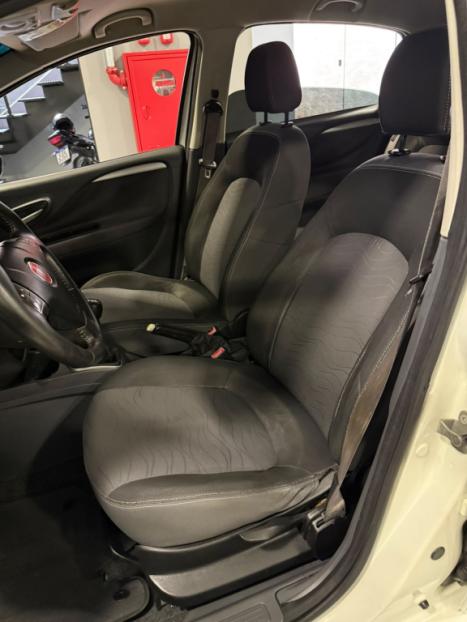 FIAT Punto 1.6 16V 4P ESSENCE FLEX, Foto 18