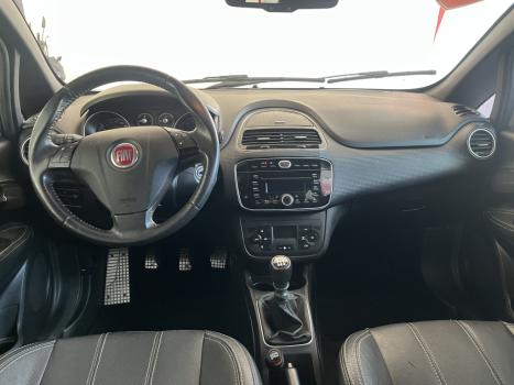 FIAT Punto 1.8 16V 4P BLACKMOTION FLEX, Foto 10