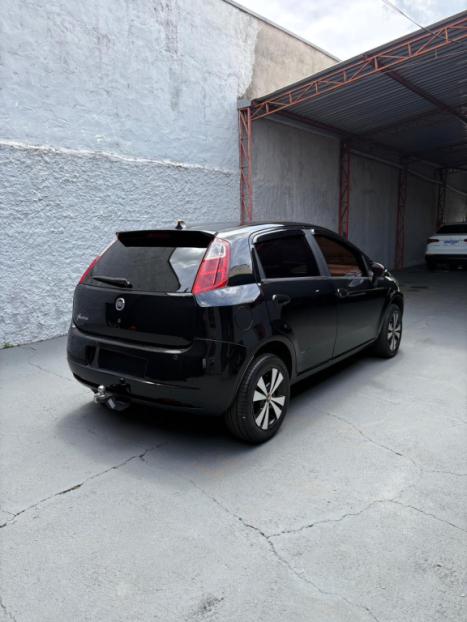 FIAT Punto 1.8 4P HLX FLEX, Foto 5