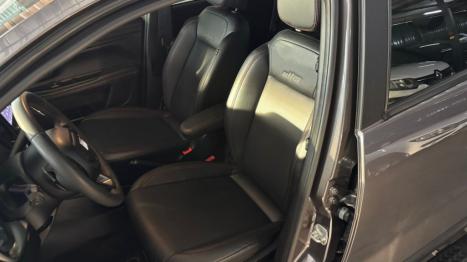 FIAT Strada 1.0 12V TURBO 200 FLEX ULTRA CABINE DUPLA AUTOM�TICO CVT, Foto 14