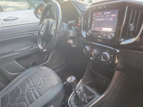 FIAT Strada 1.3 4P FIREFLY FLEX VOLCANO CABINE DUPLA AUTOM�TICO, Foto 11