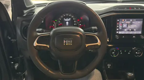 FIAT Strada 1.3 4P FIREFLY FLEX VOLCANO CABINE DUPLA AUTOM�TICO, Foto 11