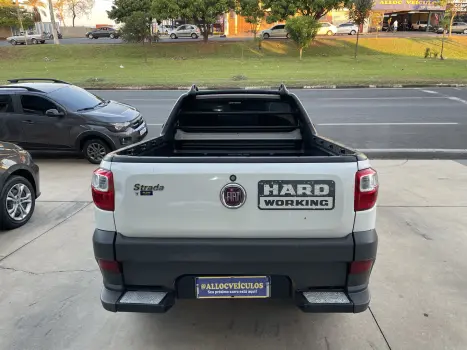 FIAT Strada 1.4 WORKING FLEX CABINE SIMPLES, Foto 2