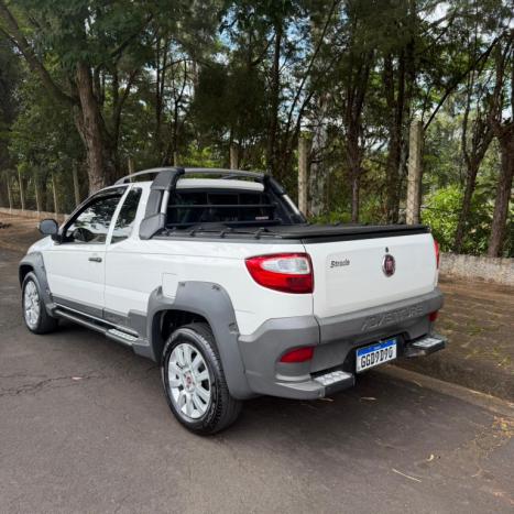 FIAT Strada 1.8 16V FLEX ADVENTURE CABINE ESTENDIDA, Foto 3