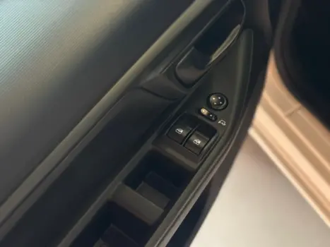 FIAT Strada , Foto 17