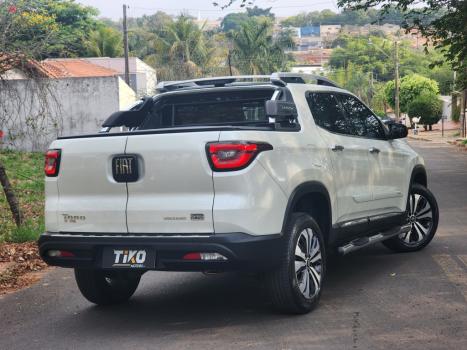 FIAT Toro 1.3 16V 4P FLEX 270 TURBO VOLCANO AUTOMTICO, Foto 2