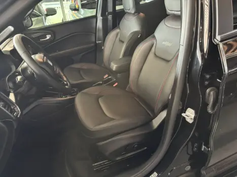 FIAT Toro 1.3 16V 4P FLEX 270 TURBO ULTRA AUTOM�TICO, Foto 17