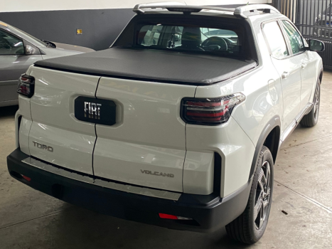 FIAT Toro 1.3 16V 4P FLEX 270 TURBO VOLCANO AUTOM�TICO, Foto 2