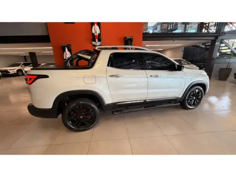 FIAT Toro 1.3 16V 4P FLEX 270 TURBO VOLCANO AUTOM�TICO, Foto 9
