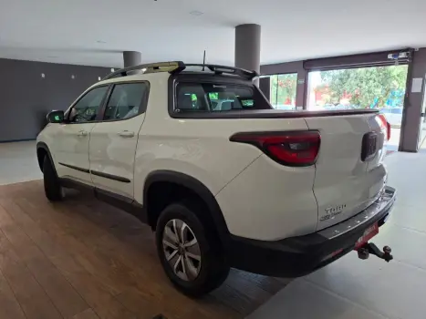 FIAT Toro 1.8 16V 4P FLEX FREEDOM AUTOMÁTICO, Foto 2 FIAT Toro 1.8 16V 4P FLEX FREEDOM AUTOMÁTICO, Foto 2