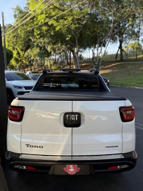 FIAT Toro 1.8 16V 4P FLEX FREEDOM AUTOMÁTICO, Foto 5 FIAT Toro 1.8 16V 4P FLEX FREEDOM AUTOMÁTICO, Foto 5