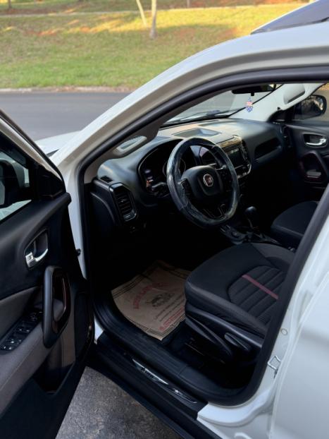 FIAT Toro 1.8 16V 4P FLEX FREEDOM AUTOMÁTICO, Foto 6 FIAT Toro 1.8 16V 4P FLEX FREEDOM AUTOMÁTICO, Foto 6
