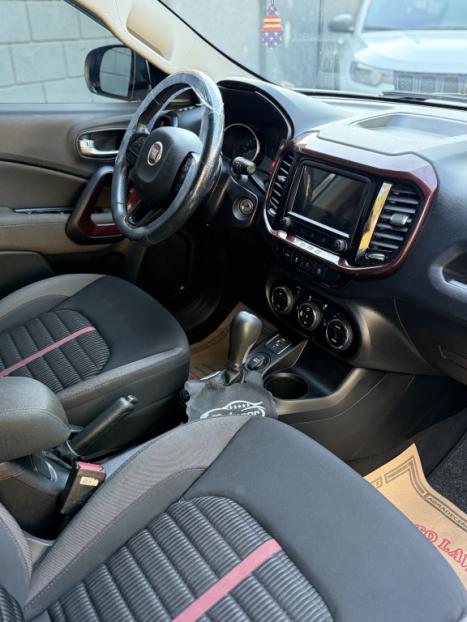 FIAT Toro 1.8 16V 4P FLEX FREEDOM AUTOMÁTICO, Foto 9 FIAT Toro 1.8 16V 4P FLEX FREEDOM AUTOMÁTICO, Foto 9