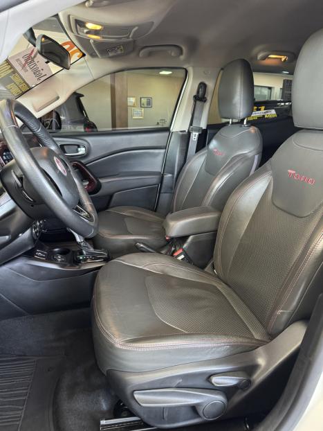 FIAT Toro 1.8 16V 4P FLEX FREEDOM AUTOM�TICO, Foto 11