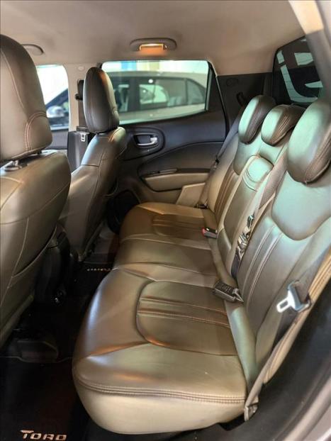 FIAT Toro 1.8 16V 4P FLEX FREEDOM AUTOM�TICO, Foto 8