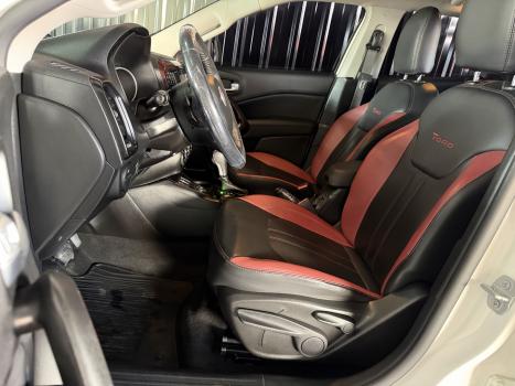 FIAT Toro 1.8 16V 4P FLEX FREEDOM AUTOM�TICO, Foto 8