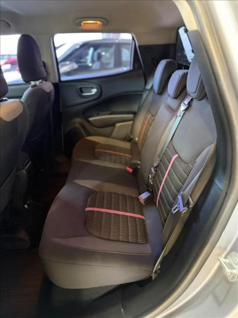 FIAT Toro 1.8 16V 4P FLEX FREEDOM AUTOM�TICO, Foto 6