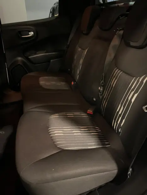 FIAT Toro 1.8 16V 4P ENDURANCE AUTOM�TICO, Foto 19