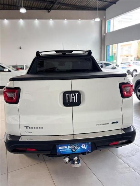 FIAT Toro 1.8 16V 4P FLEX FREEDOM OPEN EDITION AUTOMÁTICO, Foto 4