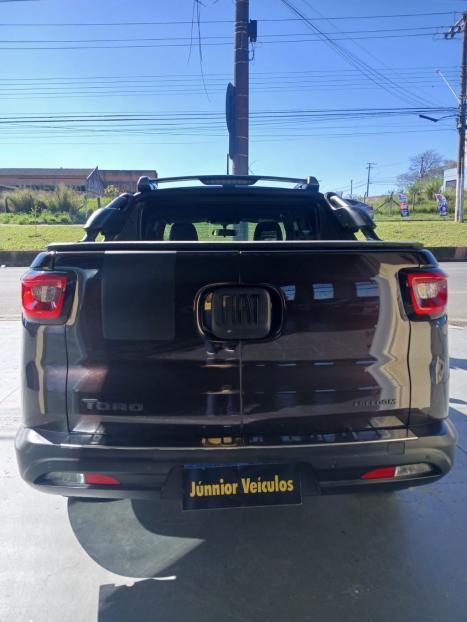 FIAT Toro 1.8 16V 4P FLEX FREEDOM AUTOMÁTICO, Foto 8